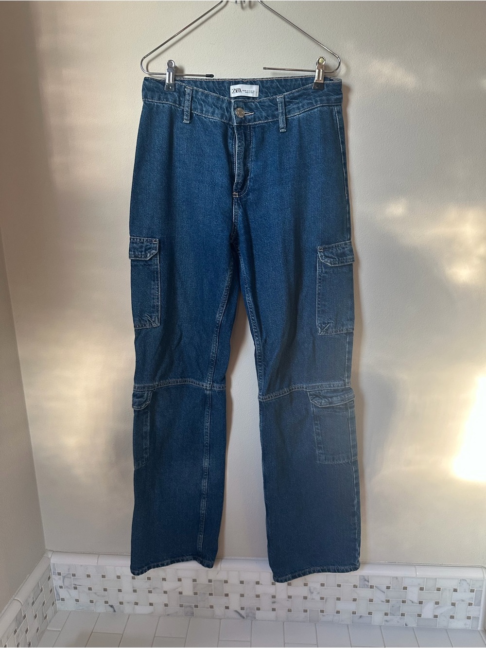 Zara Women's Dark Blue Straight-Leg Cargo Jeans